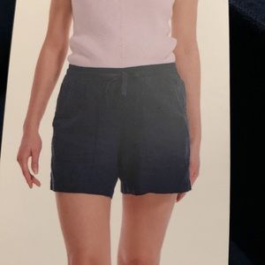 Women’s náutica linen shorts